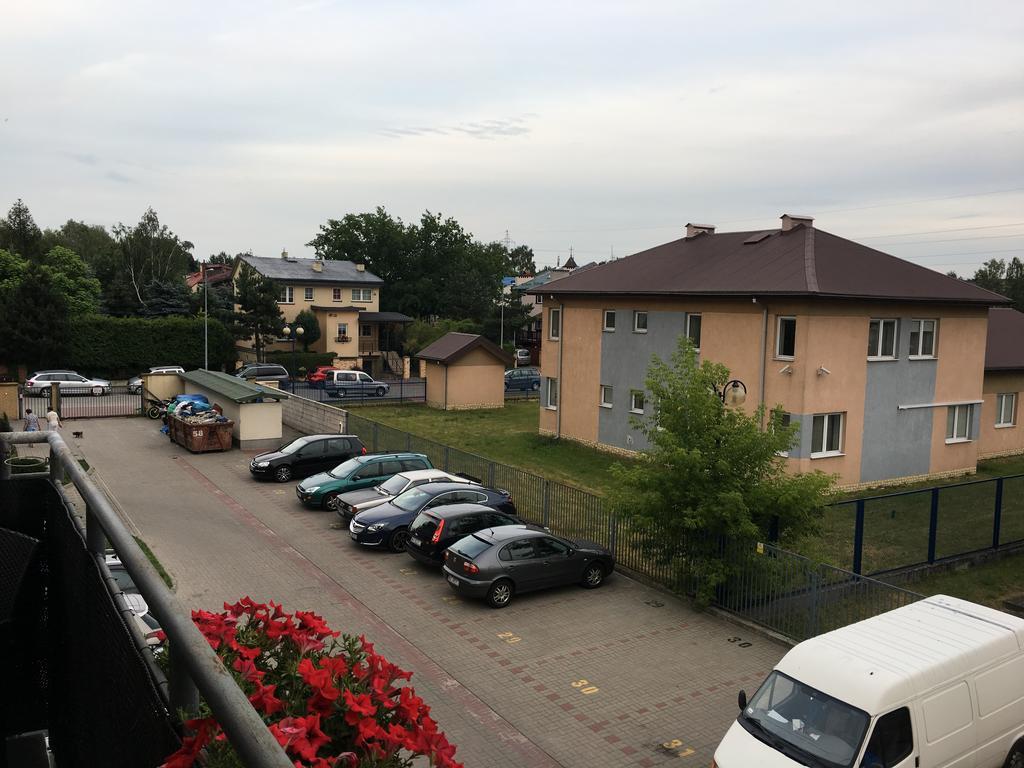 Apartament W Wesolej Warszawa Exteriör bild