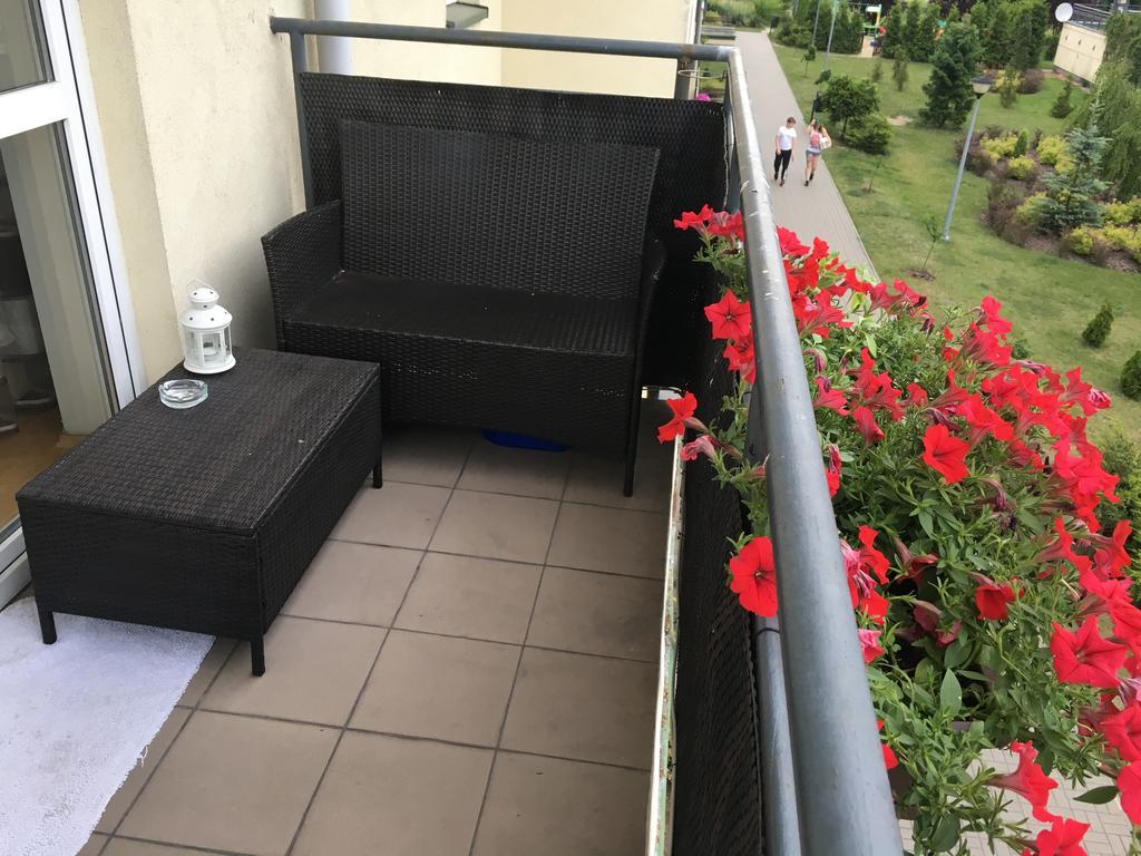 Apartament W Wesolej Warszawa Exteriör bild
